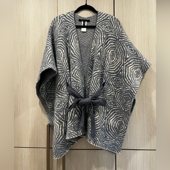 White House Black Market "Jacquard Belted Ruana" Poncho Sweater Blue White OS - Picture 5 of 16